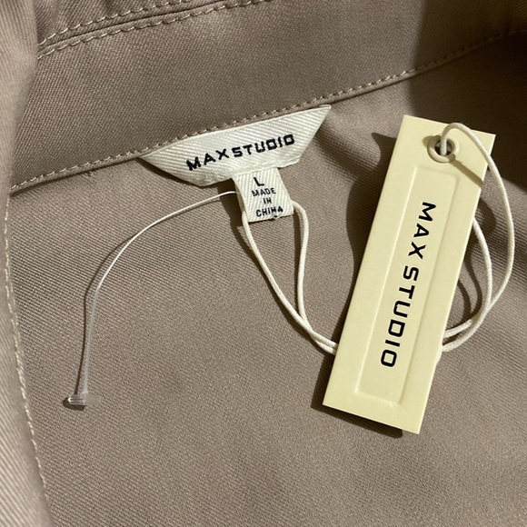 NWT Max Studio Women’s Sleeveless Belted Long Vest Cobblestone Beige Neutral L - Picture 8 of 12